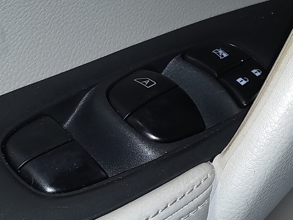 2018 Nissan Rogue Sport in Ocala, FL 34471 - 18119419 27