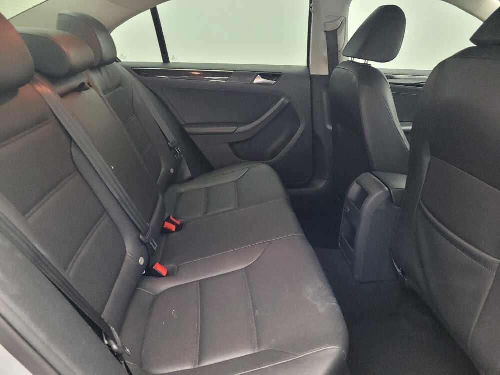 2017 Volkswagen Jetta in Jacksonville, FL 32210 - 18119420 19