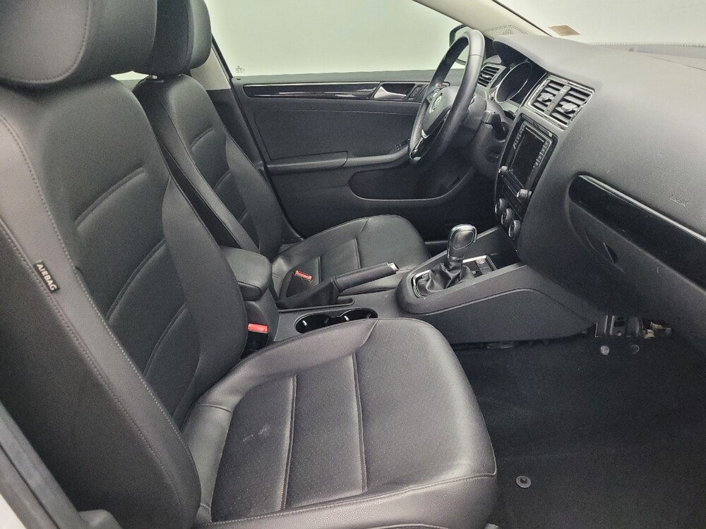 2017 Volkswagen Jetta in Jacksonville, FL 32210 - 18119420 21