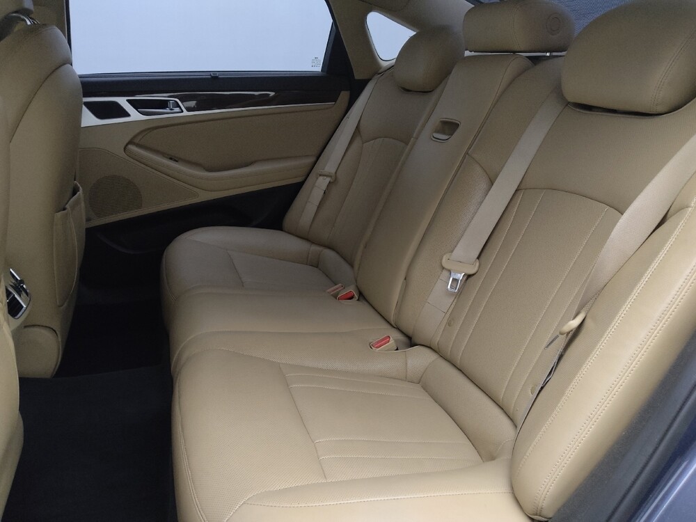 2016 Hyundai Genesis in Pensacola, FL 32505 - 18119421 18