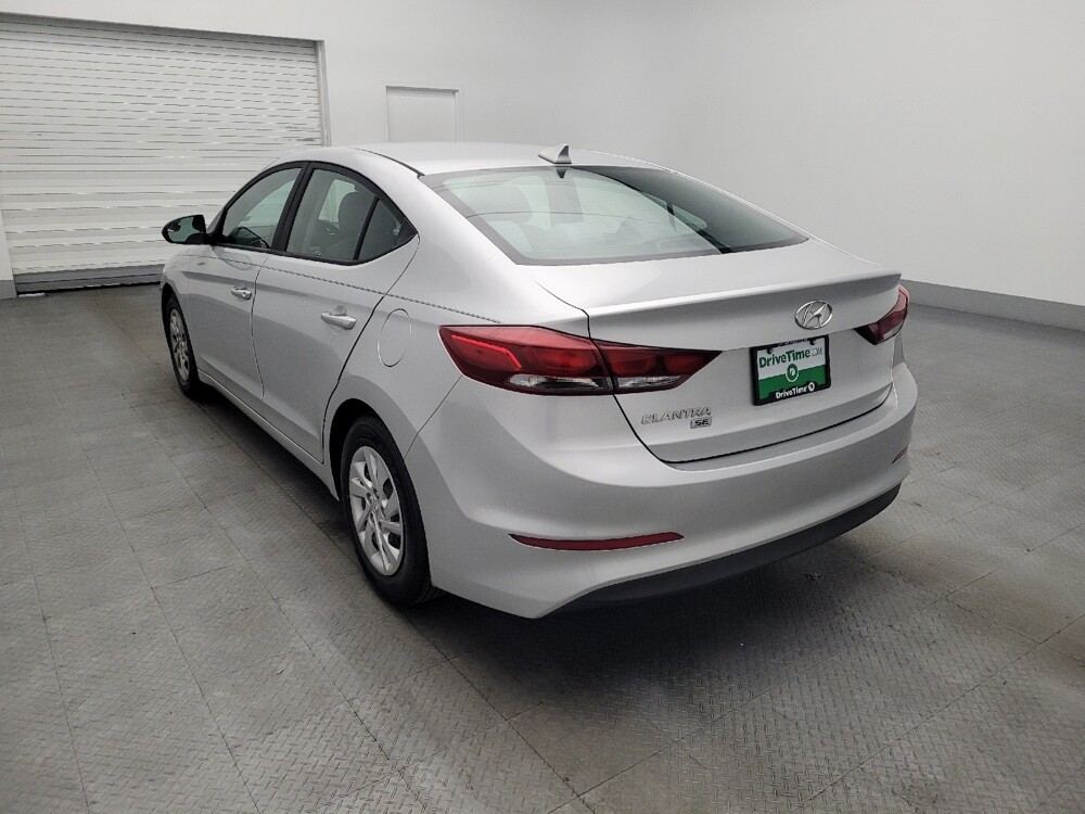 2017 Hyundai Elantra in Orlando, FL 32808 - 18119422 5