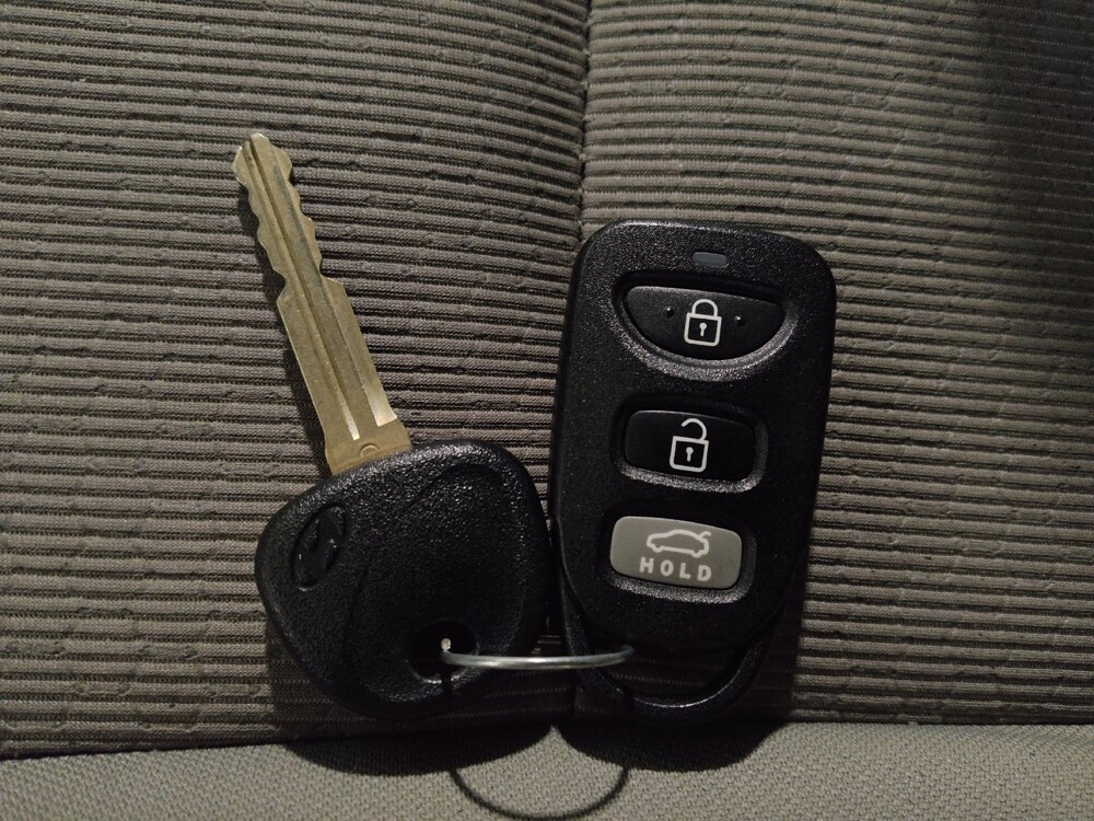 2017 Hyundai Elantra in Orlando, FL 32808 - 18119422 32