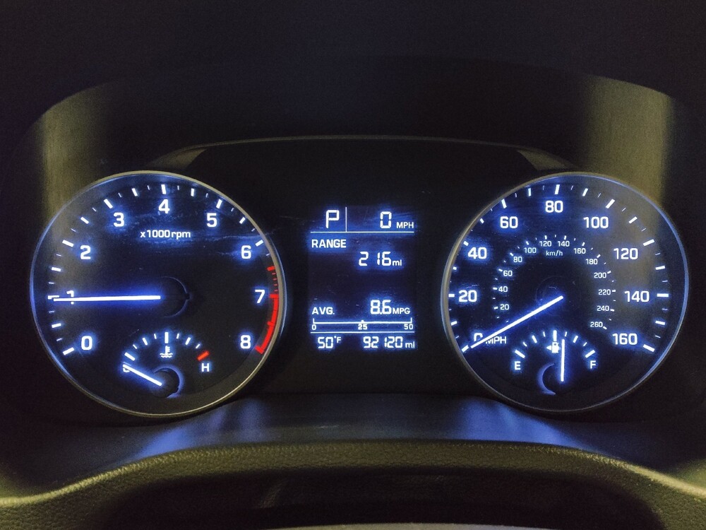 2017 Hyundai Elantra in Orlando, FL 32808 - 18119422 23