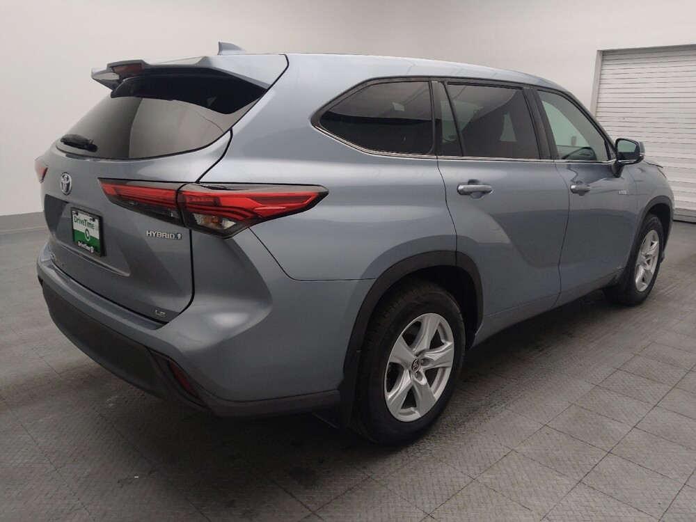 2020 Toyota Highlander in Jacksonville, FL 32210 - 18119424 9