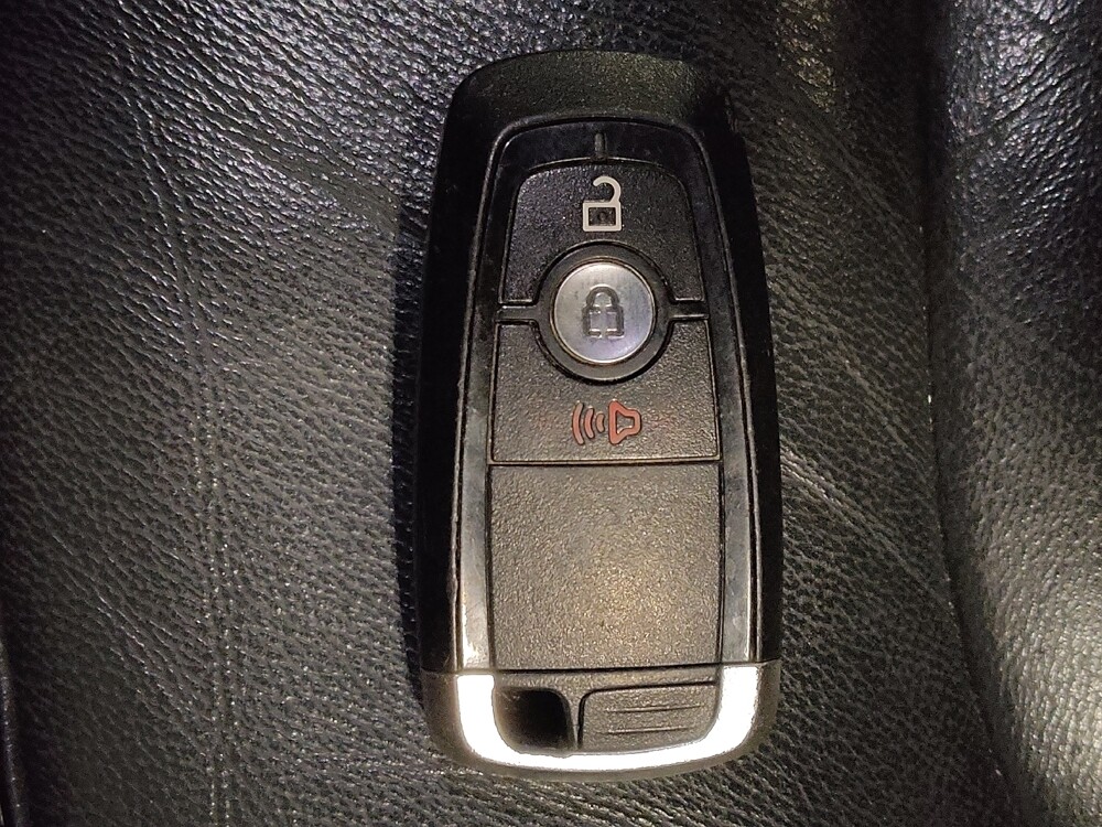 2017 Ford Edge in Jacksonville, FL 32210 - 18119429 32