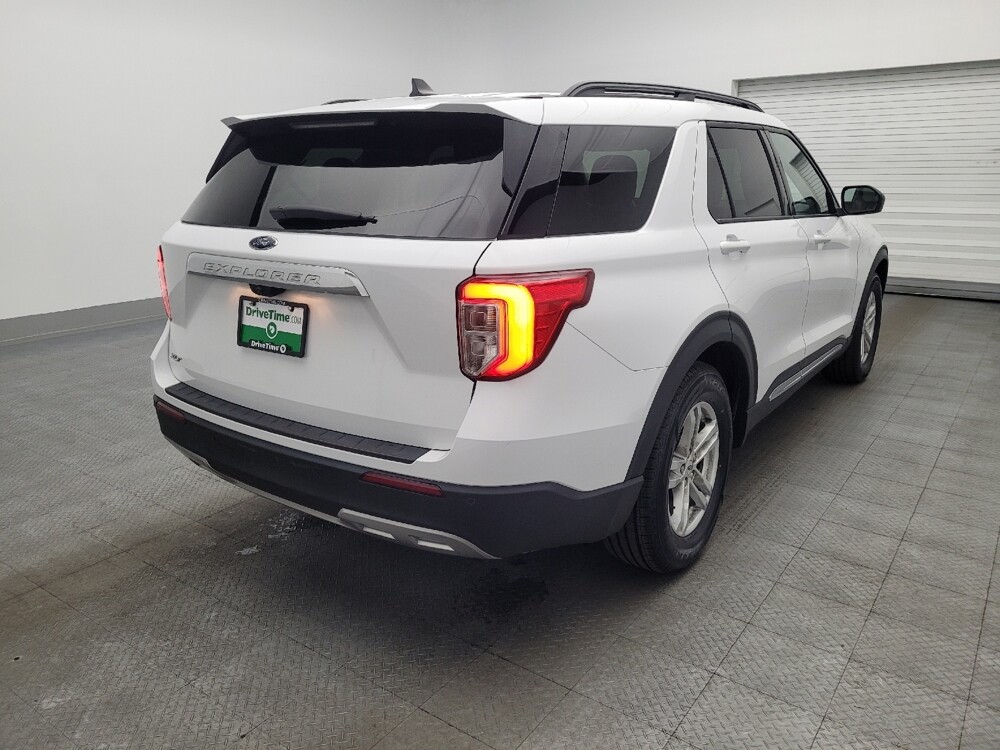 2024 Ford Explorer in Pensacola, FL 32505 - 18119435 9