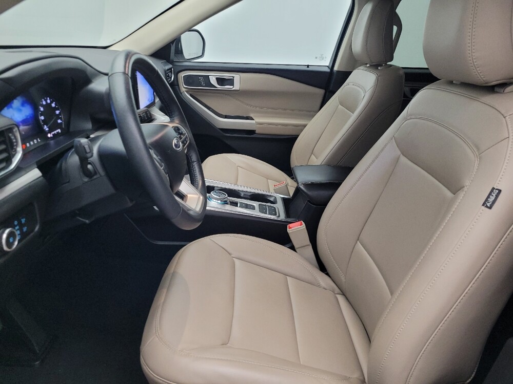 2024 Ford Explorer in Pensacola, FL 32505 - 18119435 17