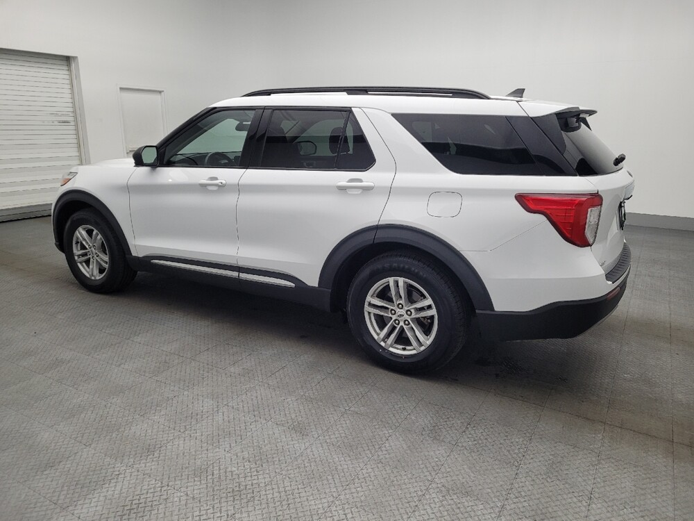 2024 Ford Explorer in Pensacola, FL 32505 - 18119435 3
