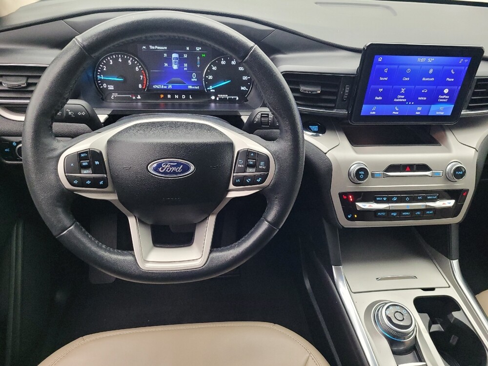 2024 Ford Explorer in Pensacola, FL 32505 - 18119435 22