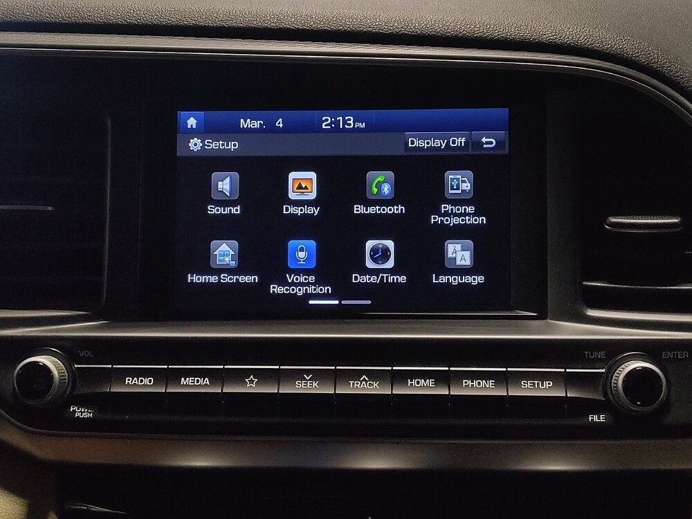 2019 Hyundai Elantra in Macon, GA 31210 - 18119440 25