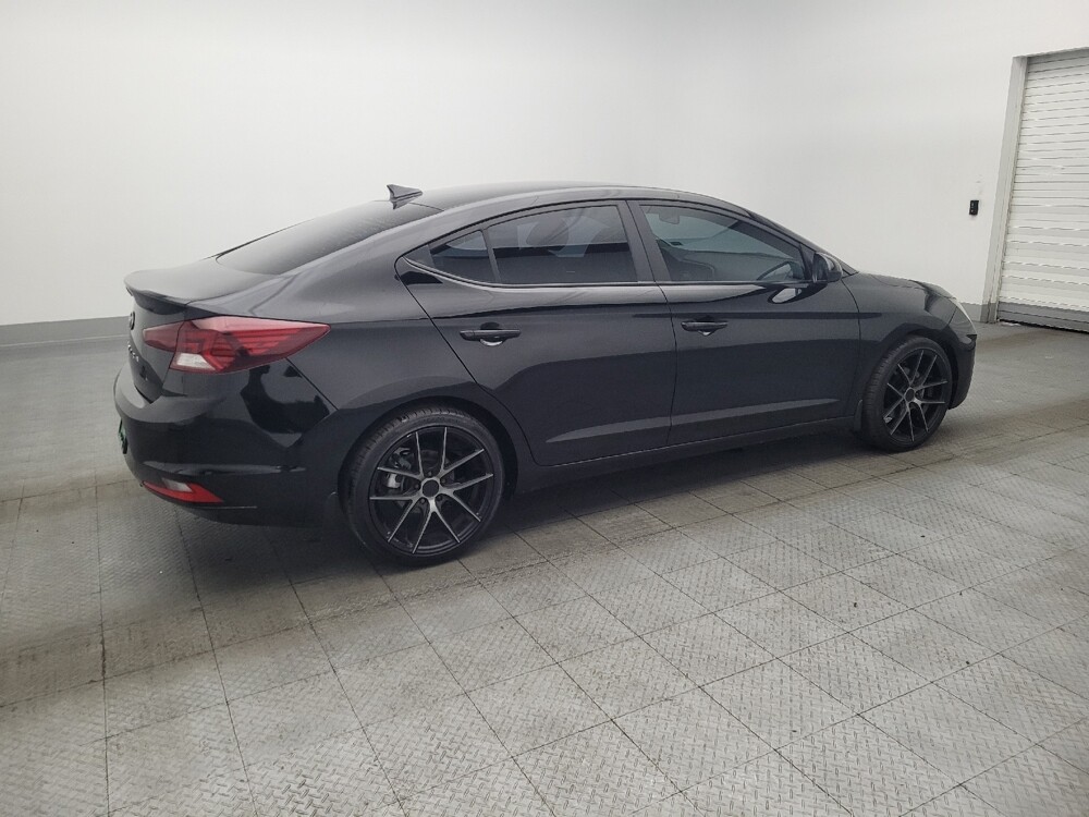 2019 Hyundai Elantra in Macon, GA 31210 - 18119440 10