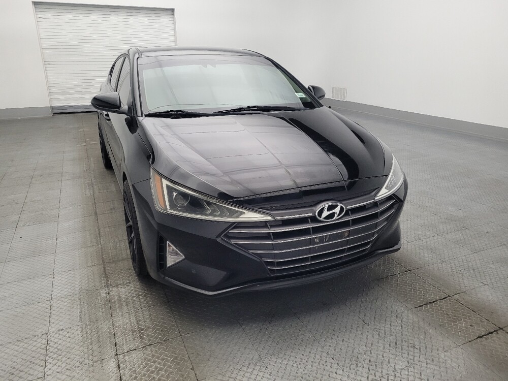 2019 Hyundai Elantra in Macon, GA 31210 - 18119440 14