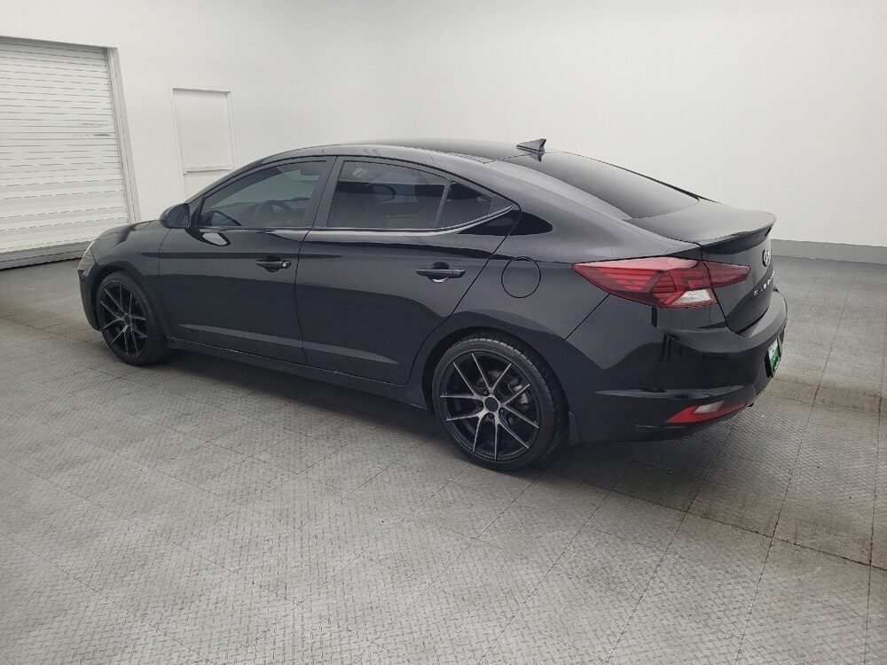 2019 Hyundai Elantra in Macon, GA 31210 - 18119440 3
