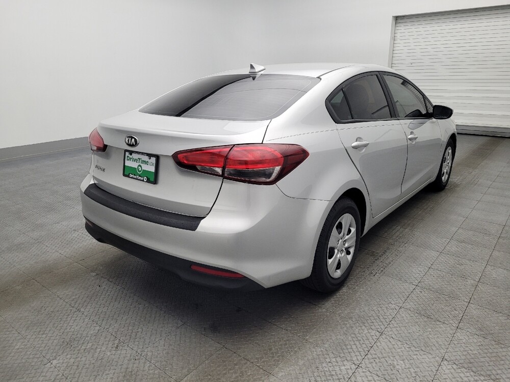 2018 Kia Forte in Pensacola, FL 32505 - 18119446 9