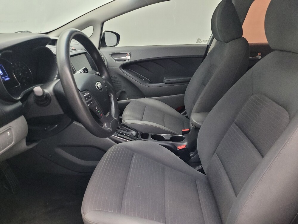 2018 Kia Forte in Pensacola, FL 32505 - 18119446 17