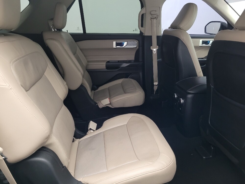2020 Ford Explorer in Knoxville, TN 37923 - 18119447 19