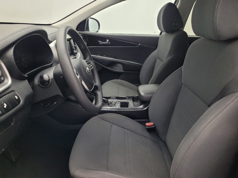 2020 Kia Sorento in Orlando, FL 32808 - 18119451 17