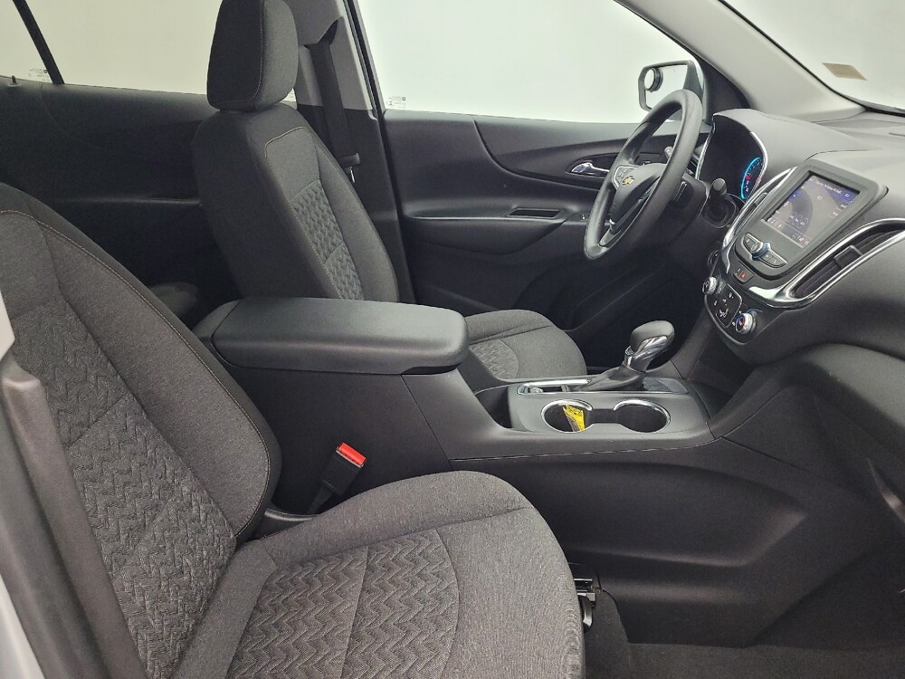 2022 Chevrolet Equinox in Wilmington, NC 28405 - 18119460 21