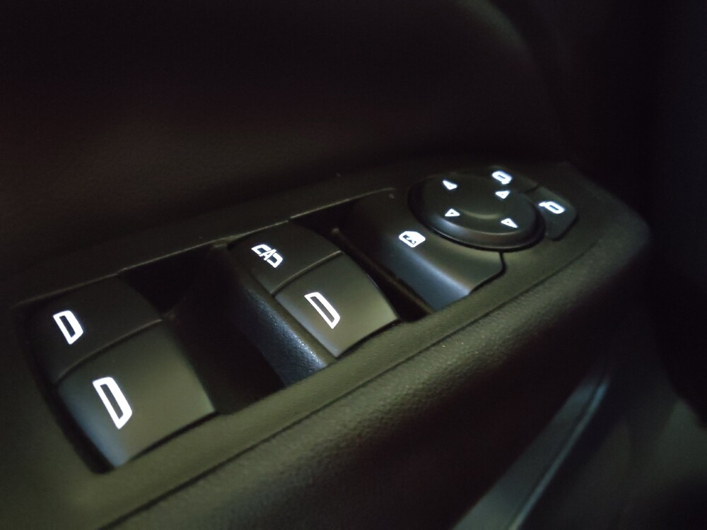 2022 Chevrolet Equinox in Wilmington, NC 28405 - 18119460 27