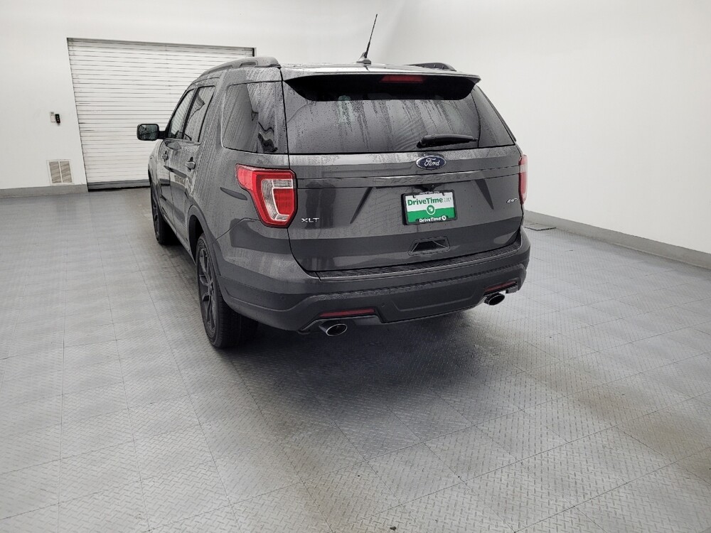 2018 Ford Explorer in Charleston, SC 29414 - 18119462 6