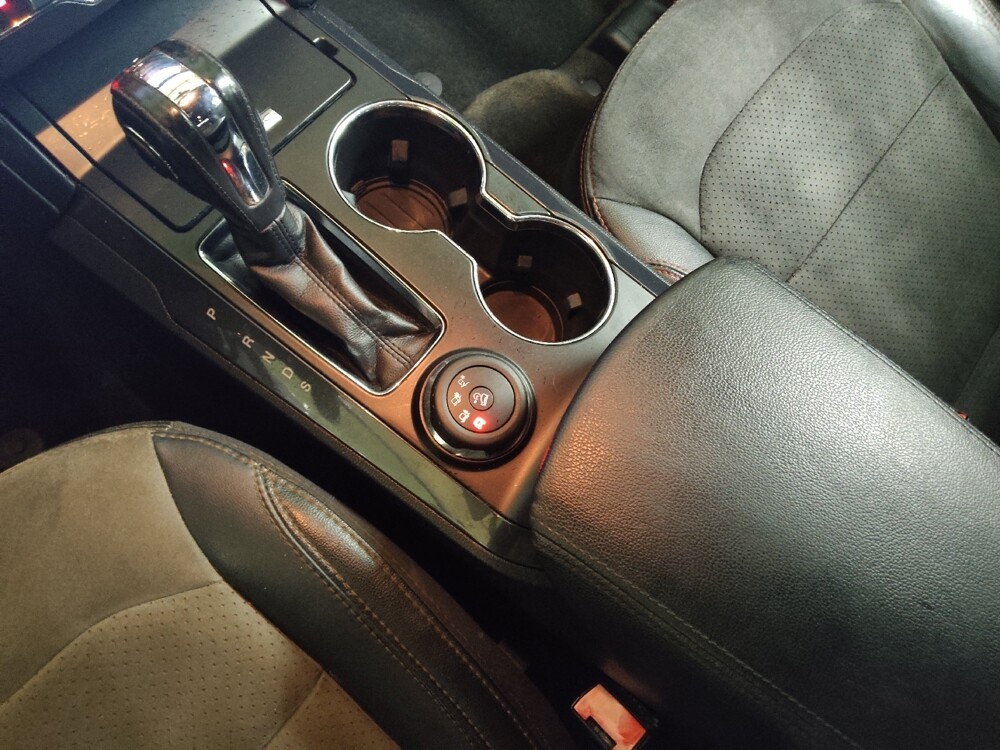 2018 Ford Explorer in Charleston, SC 29414 - 18119462 26