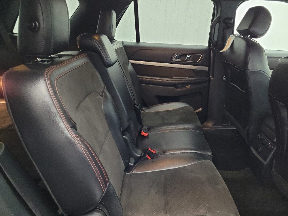 2018 Ford Explorer in Charleston, SC 29414 - 18119462 19