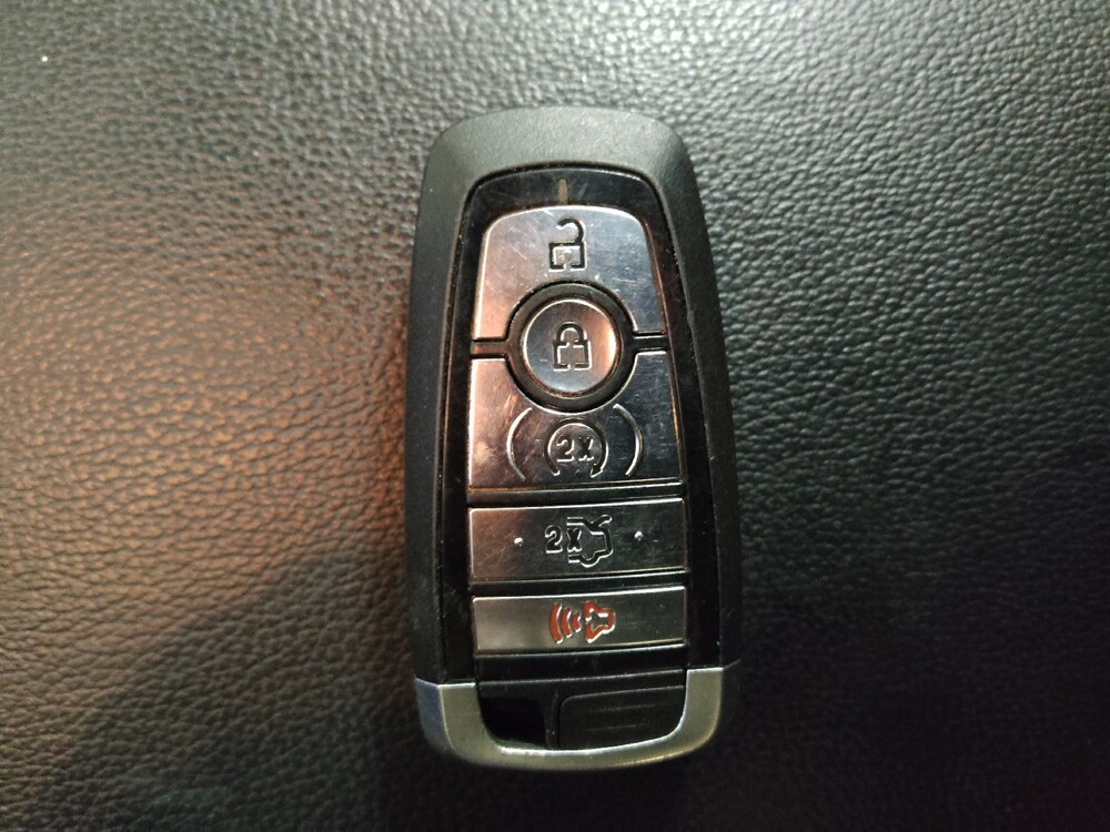 2018 Ford Explorer in Charleston, SC 29414 - 18119462 32