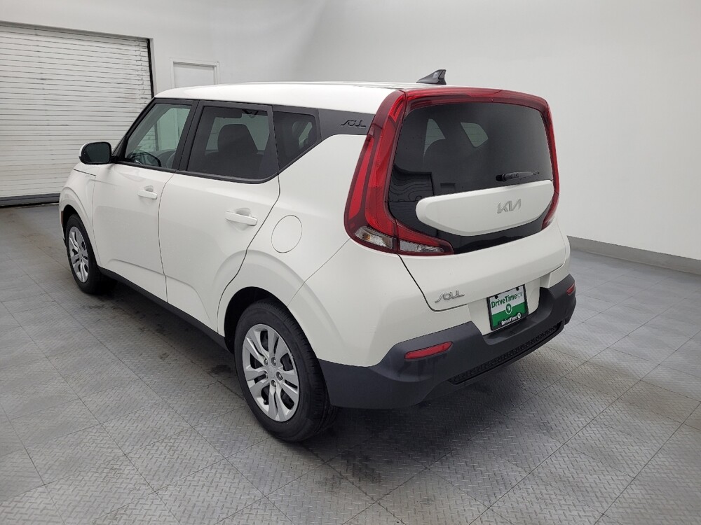 2022 Kia Soul in Greenville, NC 27834 - 18119471 5