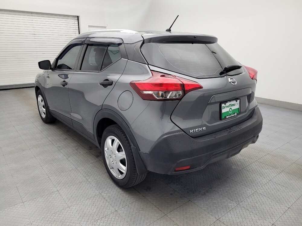 2019 Nissan Kicks in Charlotte, NC 28213 - 18119473 5