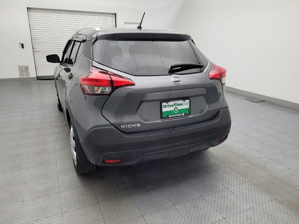 2019 Nissan Kicks in Charlotte, NC 28213 - 18119473 6