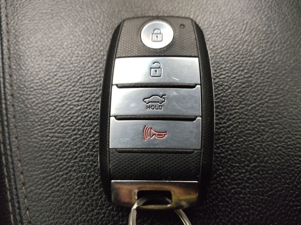 2020 Kia Optima in Albuquerque, NM 87113 - 18119481 32