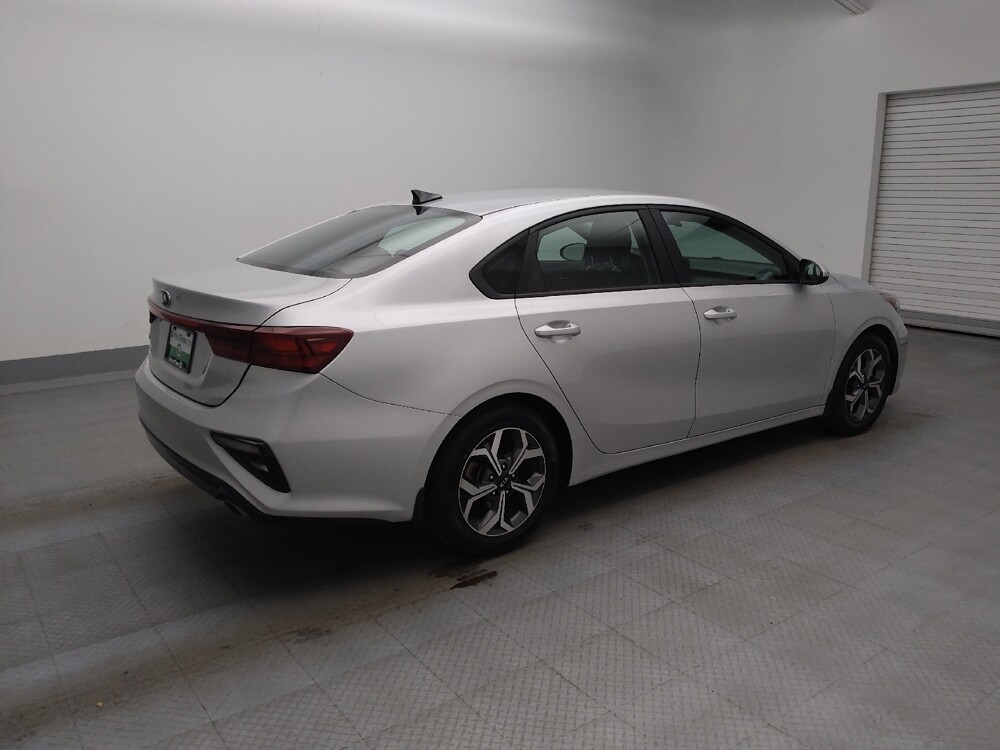 2021 Kia Forte in Albuquerque, NM 87113 - 18119483 10