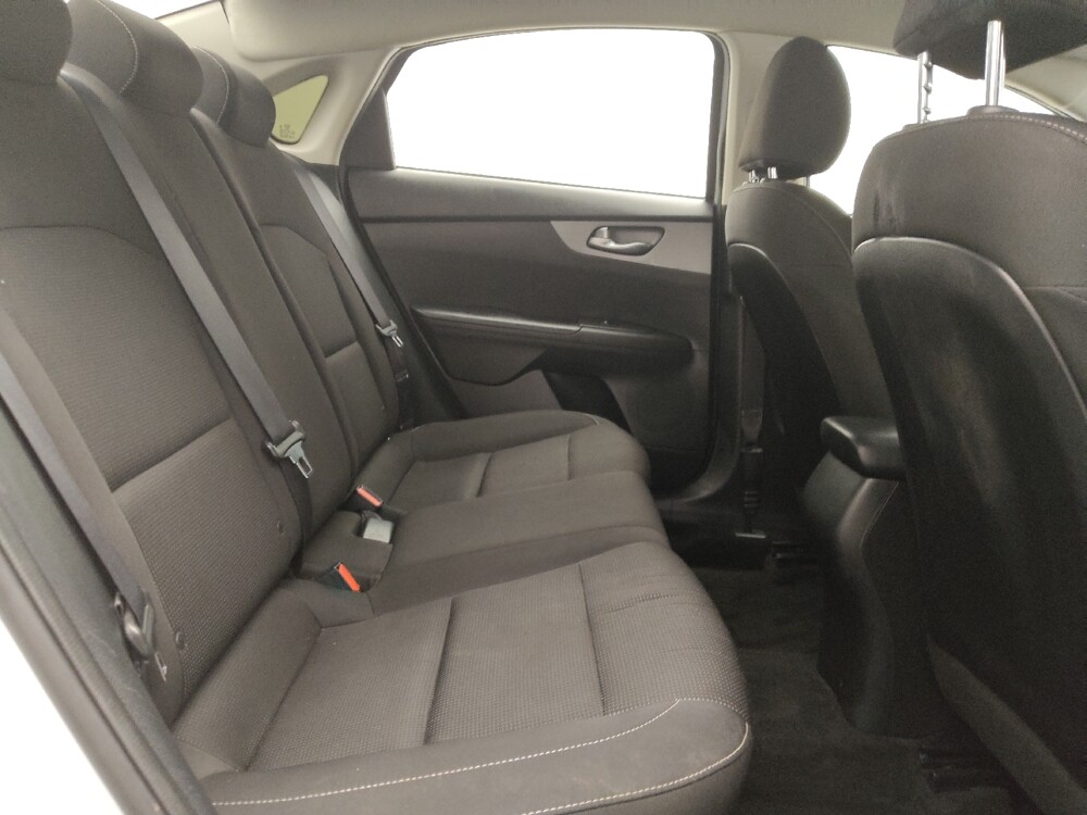 2021 Kia Forte in Albuquerque, NM 87113 - 18119483 19