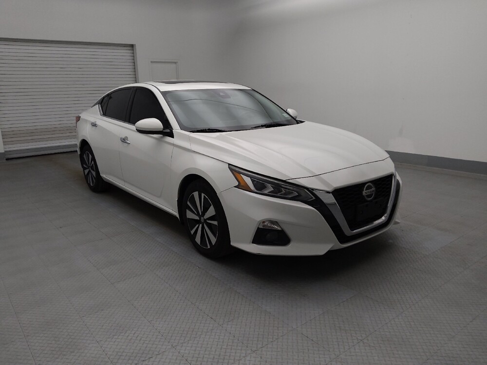 2019 Nissan Altima in Albuquerque, NM 87113 - 18119484 13