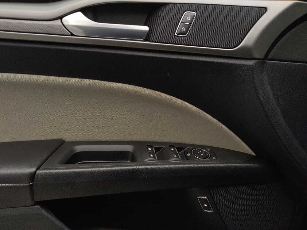 2018 Ford Fusion in Albuquerque, NM 87113 - 18119486 27