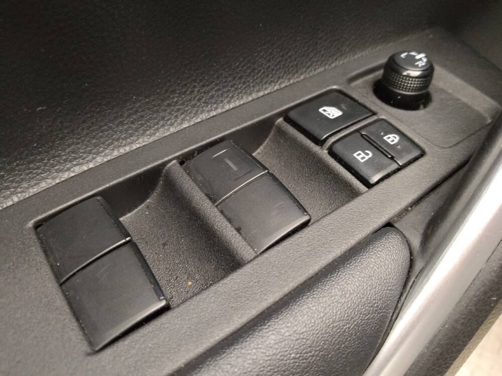 2024 Toyota Corolla Cross in Denver, CO 80012 - 18119487 27