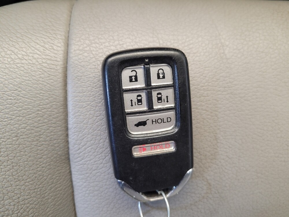 2014 Honda Odyssey in Columbus, OH 43228 - 18119510 32