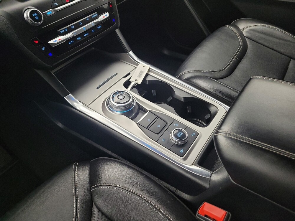 2020 Ford Explorer in Columbus, OH 43228 - 18119512 26