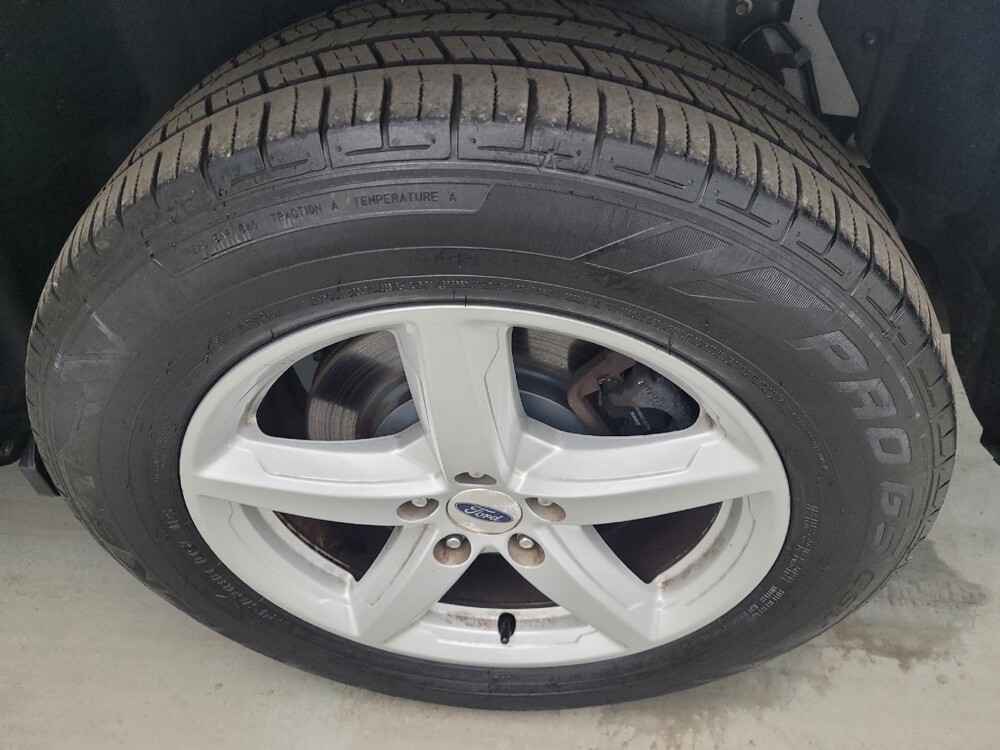 2017 Ford Explorer in Columbus, OH 43228 - 18119513 31