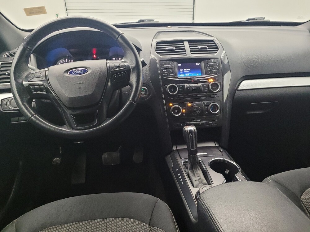 2017 Ford Explorer in Columbus, OH 43228 - 18119513 22
