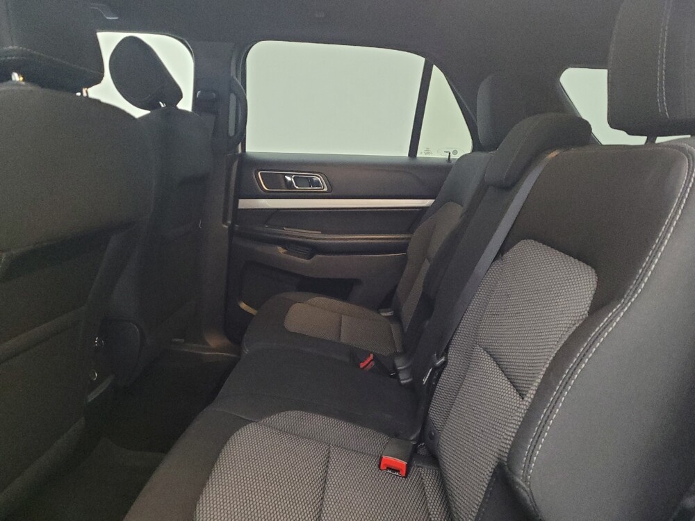 2017 Ford Explorer in Columbus, OH 43228 - 18119513 18