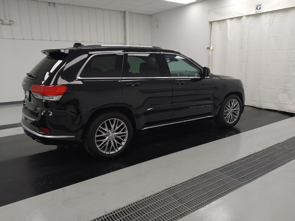 2018 Jeep Grand Cherokee in St. Louis, MO 63125 - 18119516 10