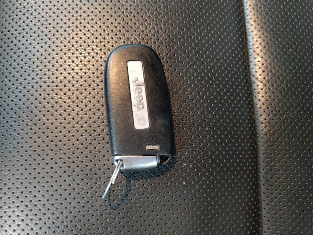 2018 Jeep Grand Cherokee in St. Louis, MO 63125 - 18119516 32