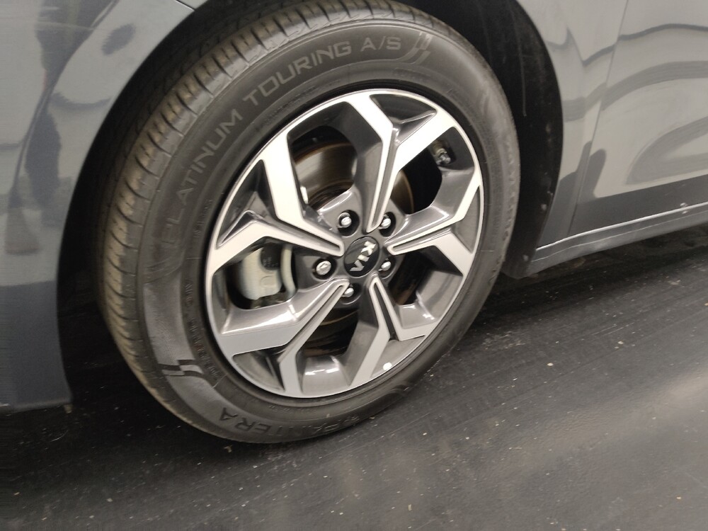 2020 Kia Forte in St. Louis, MO 63125 - 18119517 31