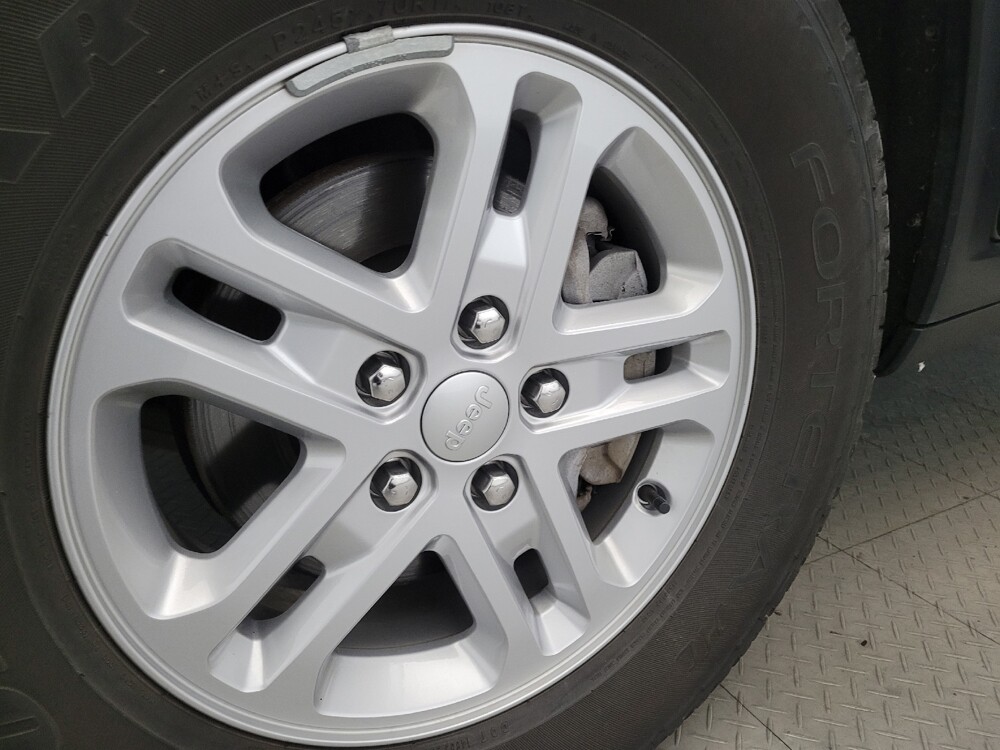 2023 Jeep Grand Cherokee in New Castle, DE 19720 - 18119520 31