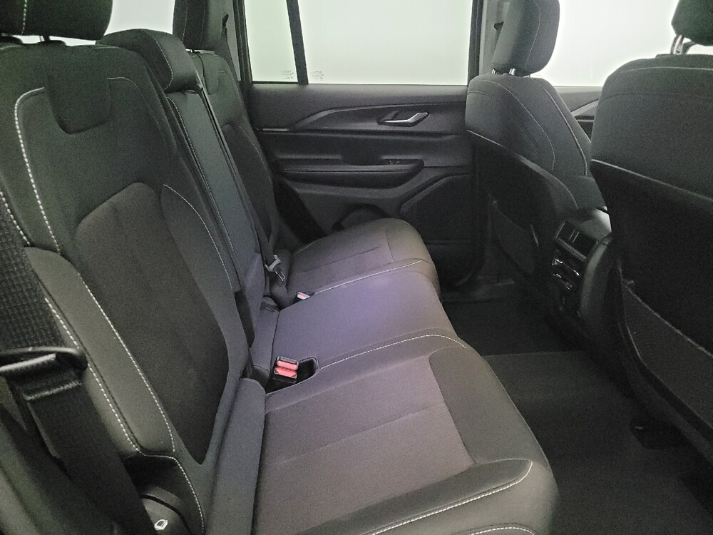 2023 Jeep Grand Cherokee in New Castle, DE 19720 - 18119520 19