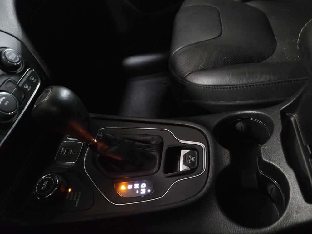 2020 Jeep Cherokee in New Castle, DE 19720 - 18119522 26