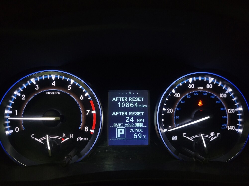 2015 Toyota Highlander in Owings Mills, MD 21117 - 18119525 23