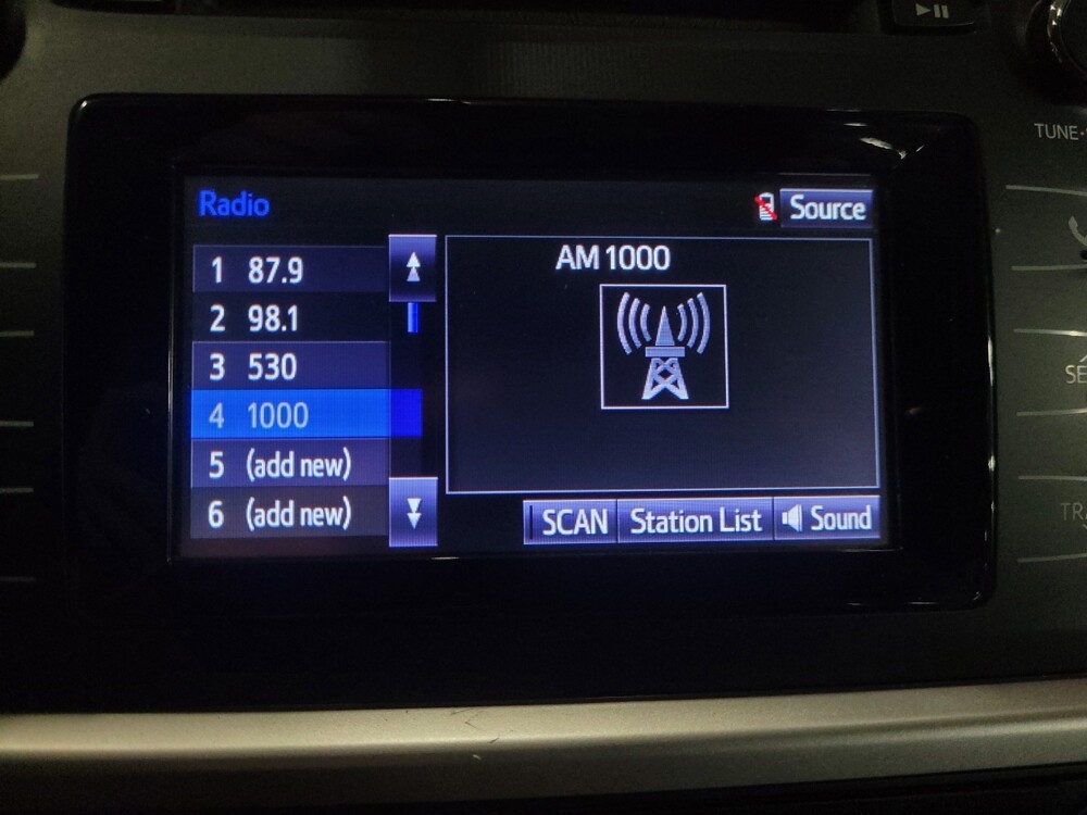 2015 Toyota Highlander in Owings Mills, MD 21117 - 18119525 25