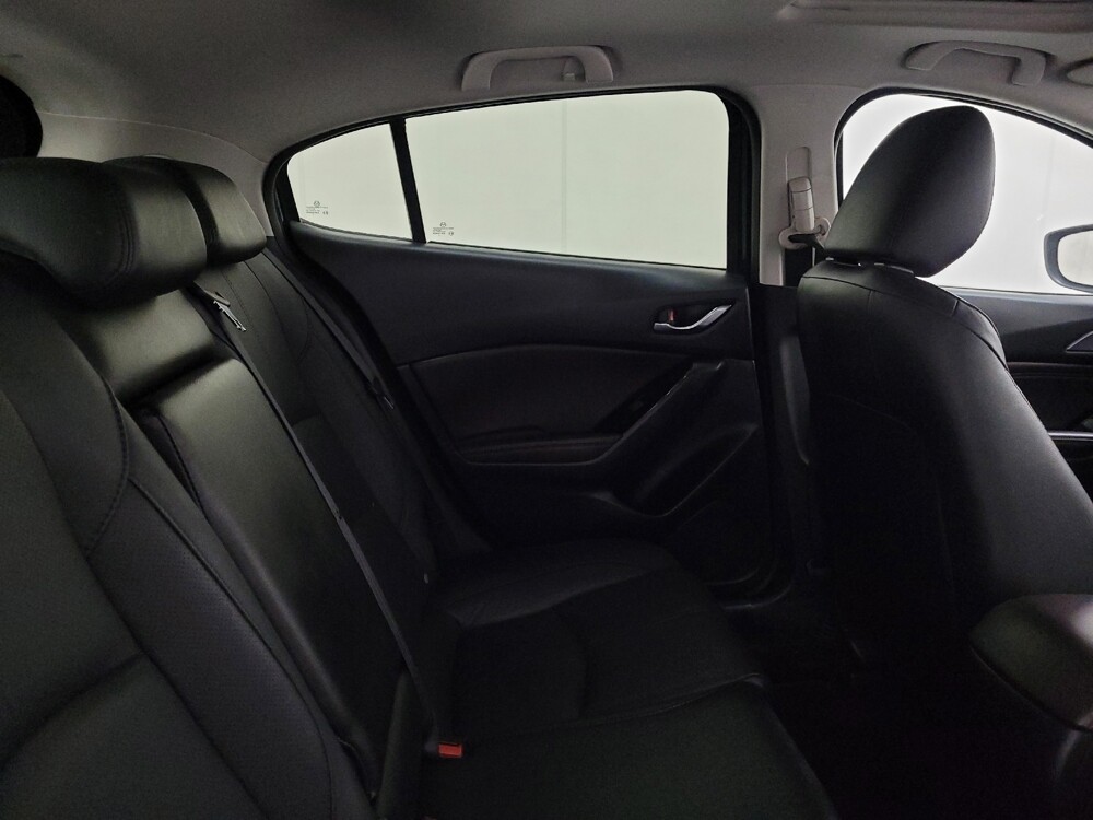 2018 Mazda MAZDA3 in Allentown, PA 18103 - 18119526 19